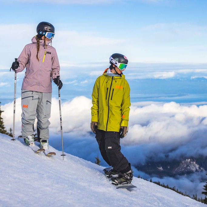 Skiing and Snowboarding at Mount Washington